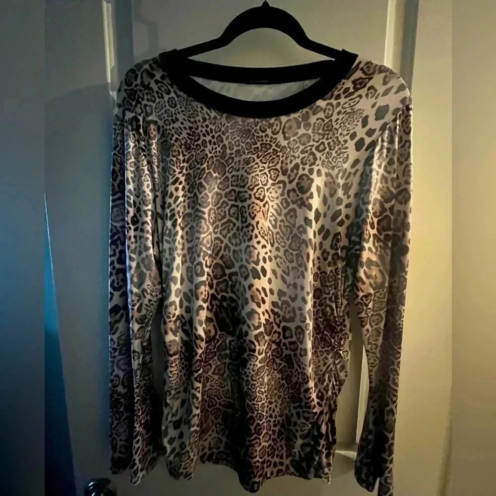 Elie TAHARI leopard print, Sloane Knit pullover top Size Large